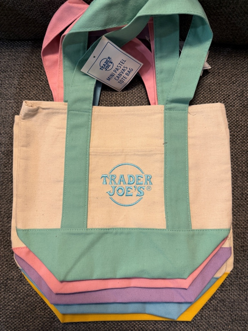 Trader Joe’s pastel 5 mini totes. NWT.